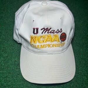 Vintage 90s Umass Beacons Basketball SnapBack Hat, University of Massachusetts
